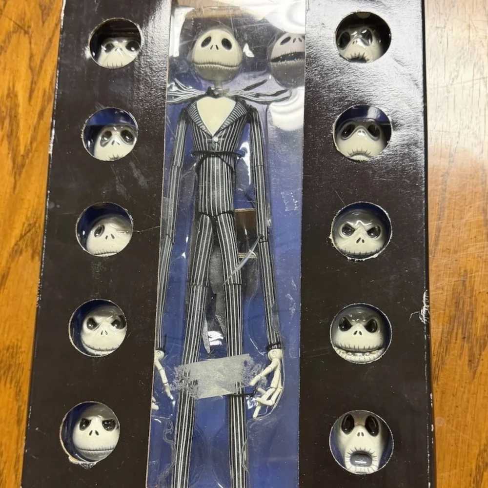 NECA Nightmare Before Christmas Deluxe Jack Skellington 12 Interchangeable Heads